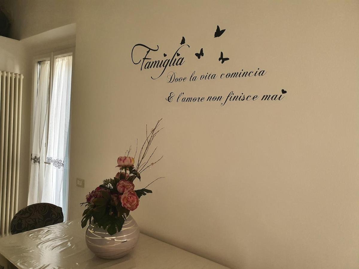 וירג'יו Incantevole Vacanza In Versilia מראה חיצוני תמונה